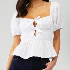 ASTR BOW FRONT PEPLUM TOP